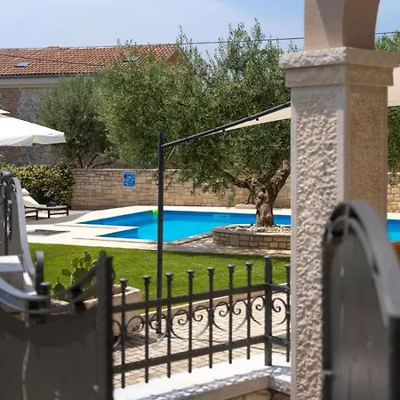 Karolina Casa de Férias Dračevac