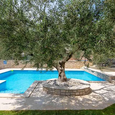 Casa de Férias Karolina Dračevac